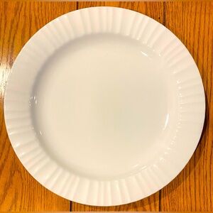Corningware Tableware,Casual China 2 dinner plates 10 3/4 inch French White